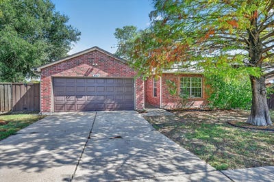 /international/us/1005-lake-trail-drive-little-elm-tx-110120461934/