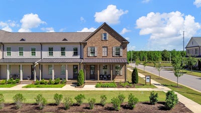 /international/us/877-ufton-aly-collierville-tn-110108015543/