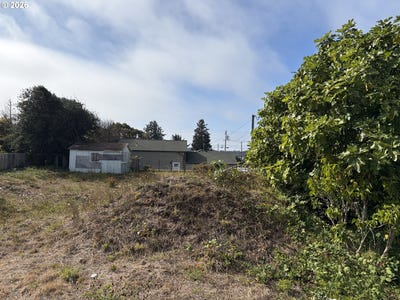 /international/us/312-s-wall-st-coosbay-or-110110127071/
