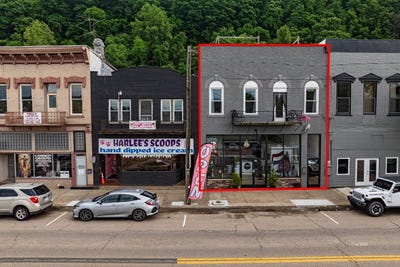 /international/us/220-e-main-st-pomeroy-oh-110108256195/
