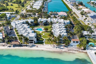 /international/us/601-w-ocean-drive-key-colony-fl-110099334863/