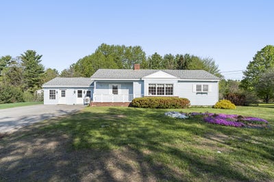 /international/us/202-malbons-mills-road-skowhegan-me-110108196158/