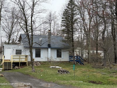 /international/us/126-feather-lane-tobyhanna-pa-110106280653/