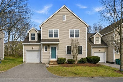 /international/us/5-samantha-way-acton-ma-110107695902/