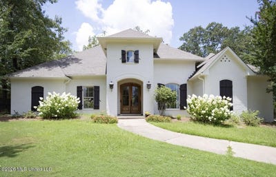/international/us/212-cottonwood-drive-madison-ms-110108417285/