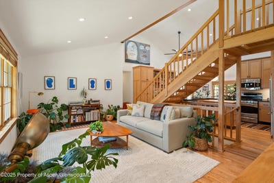 /international/us/645-grace-drive-carbondale-co-110100263277/
