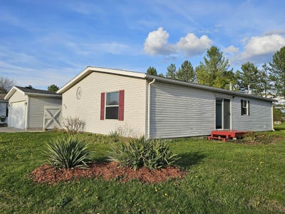 /international/us/229-cadgewith-e-lansing-mi-110107462756/