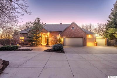 /international/us/1227-pinewood-drive-blair-ne-110098898141/