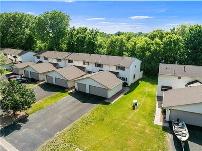 /international/us/10658-hummingbird-street-nw-coon-rapids-mn-110108549984/?lang=pt