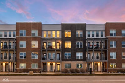 /international/us/727-n-illinois-street-indianapolis-in-110106566035/