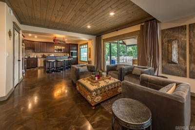 /international/us/7910-edgemont-rd-suite-303-greers-ferry-ar-110108767021/
