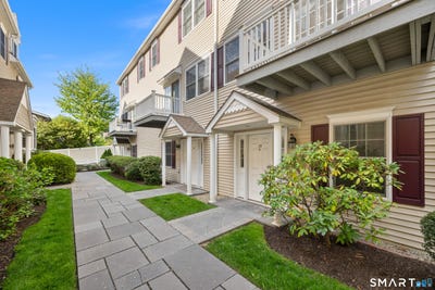 /international/us/160-glenbrook-road-stamford-ct-110108072976/