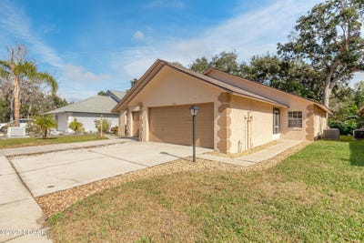 /international/us/833-brimfield-court-port-orange-fl-110100379972/