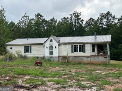 /international/us/82-terrace-oak-forsyth-ga-110101475681/