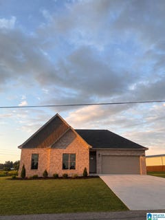 /international/us/541-old-highway-20-tuscumbia-al-110110147544/