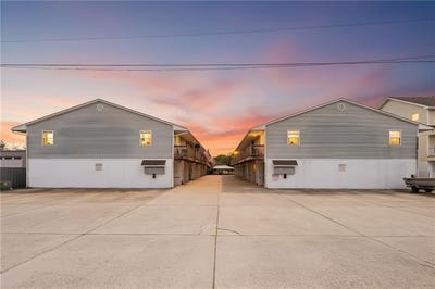 /international/us/4648-pontchartrain-drive-slidell-la-110106346997/