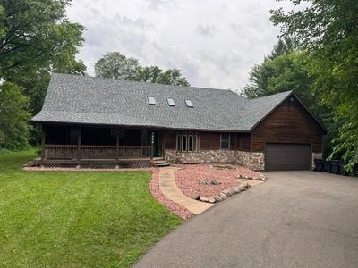 /international/us/9934-maple-avenue-bloomington-mn-110120453710/