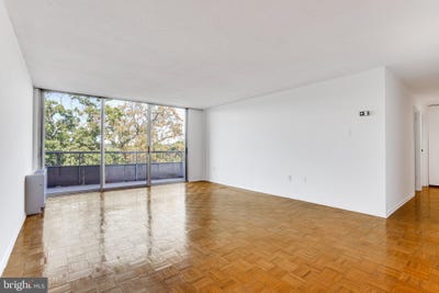 /international/us/100-west-avenue-jenkintown-pa-110119991101/