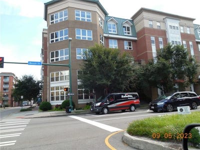 /international/us/388-boush-street-norfolk-va-110108129442/