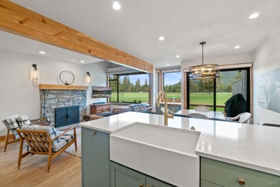 /international/us/13400-foxtail-black-butte-ranch-or-110106033774/