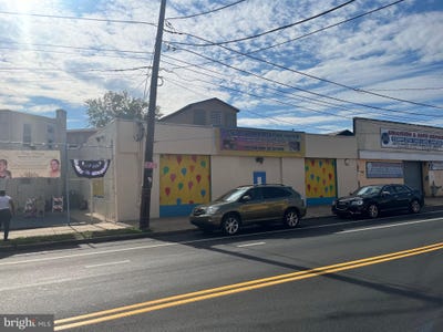 /international/us/1410-belfield-avenue-philadelphia-pa-110098068610/
