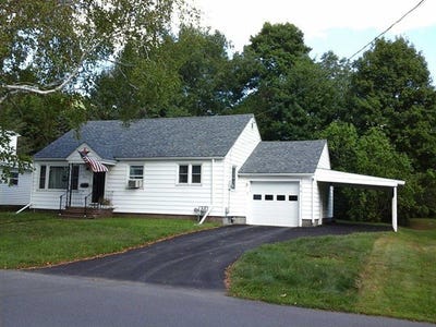 /international/us/7-maple-street-walton-ny-110099774488/