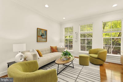 /international/us/5714-45th-avenue-hyattsville-md-110107553113/
