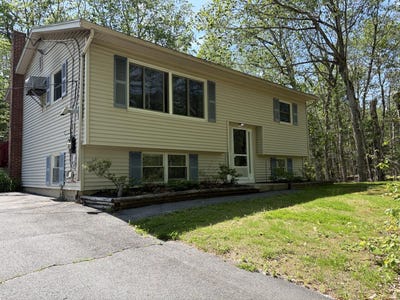 /international/us/81-highland-road-standish-me-110108505199/