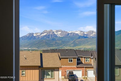 /international/us/2277-n-wildwood-lane-heber-city-ut-110108378915/