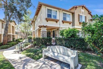 /international/us/9625-w-canyon-ter-san-diego-ca-110106303602/