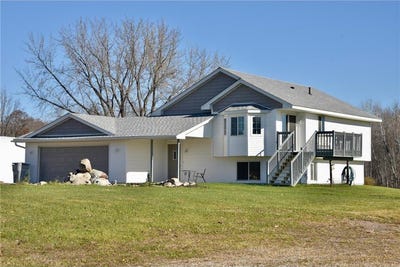 /international/us/16523-165th-street-ne-foley-mn-110107849658/