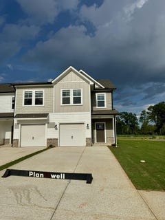 /international/us/2024-se-denmark-avenue-aiken-sc-110098298417/