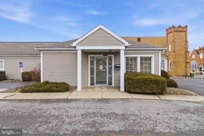 /international/us/135-e-3rd-street-mount-carmel-pa-110106255553/