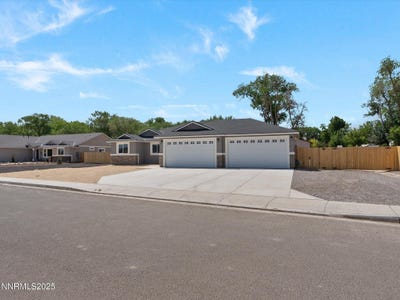/international/us/1370-nevada-pacific-boulevard-fernley-nv-110107389985/