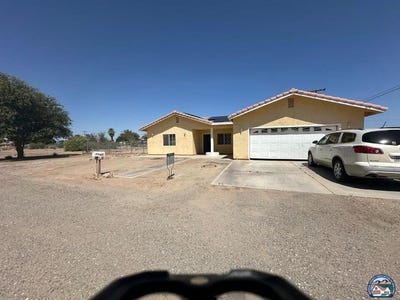 /international/us/617-w-oregon-st-blythe-ca-110098967407/