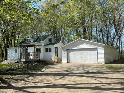 /international/us/8520-county-road-27-sw-alexandria-mn-110098572221/