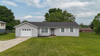 /international/us/56570-warren-drive-dowagiac-mi-110100322339/