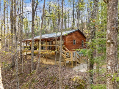 /international/us/1134-cliffview-road-campton-ky-110107255827/