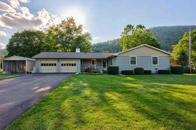 /international/us/195-plaza-road-middlebury-center-pa-110109695185/