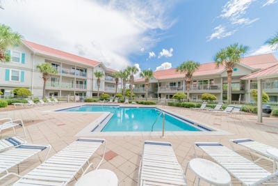 /international/us/82-sugar-sand-lane-santa-rosa-beach-fl-110106125037/