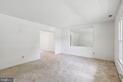 /international/us/3112-fair-woods-parkway-fairfax-va-110099997707/