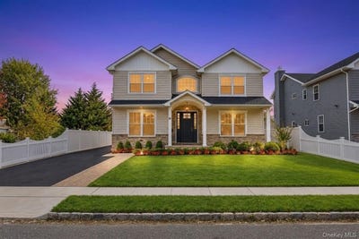 /international/us/89-west-avenue-hicksville-ny-110110372665/