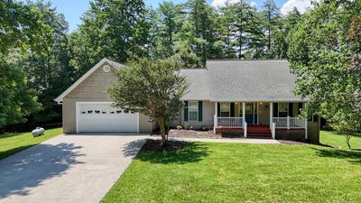 /international/us/94-kingfisher-lane-blairsville-ga-110100764854/