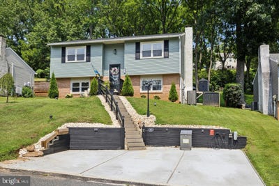 /international/us/43-lindy-lane-boyertown-pa-110101437513/