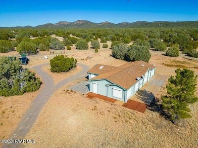 /international/us/42449-n-spooky-owl-trail-seligman-az-110095869918/