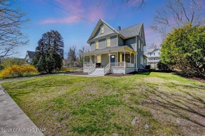 /international/us/112-weatherby-street-dalton-pa-110101219736/