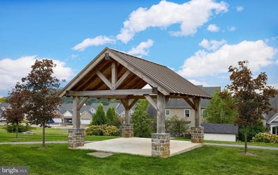 /international/us/5824-wild-lilac-drive-lot-11-east-petersburg-pa-110089746686/
