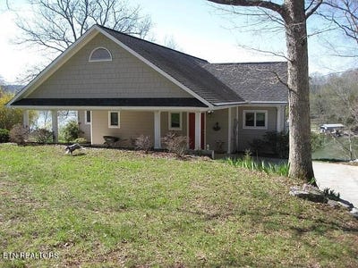 /international/us/104-hilltop-drive-kingston-tn-110108072483/