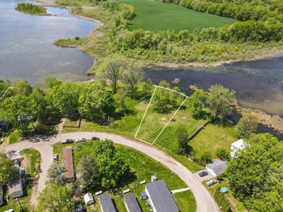 /international/us/277-lakeside-drive-delton-mi-110100948865/?lang=zh-tw