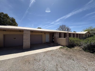 /international/us/1257-highway-612-thoreau-nm-110099819625/